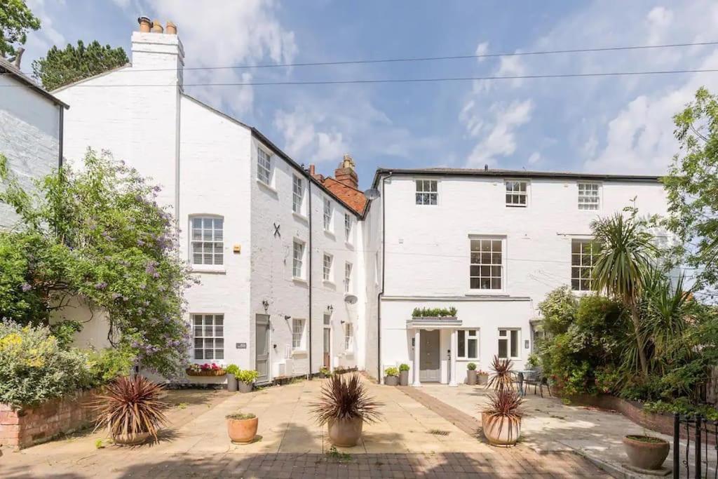 Fabulous Malvern Townhouse Great Malvern Eksteriør billede